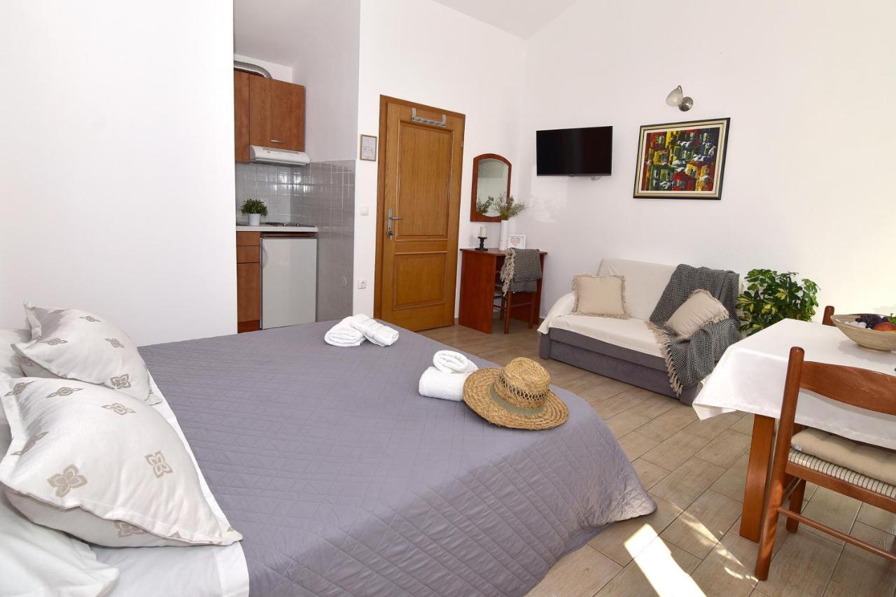 Old Town Studio Apartments Makarska Exterior foto