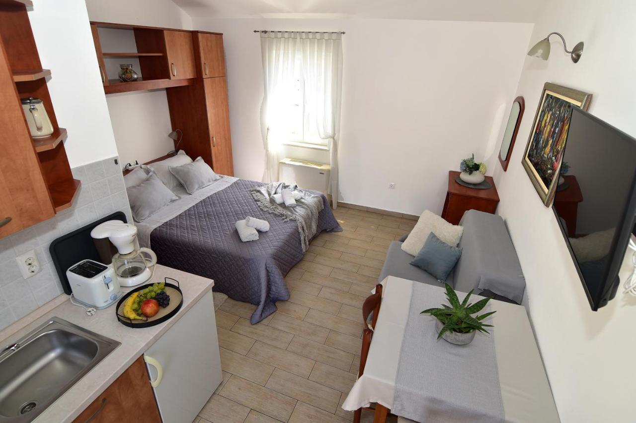 Old Town Studio Apartments Makarska Exterior foto
