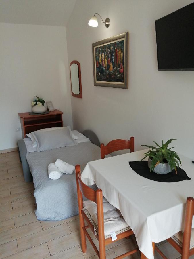 Old Town Studio Apartments Makarska Exterior foto